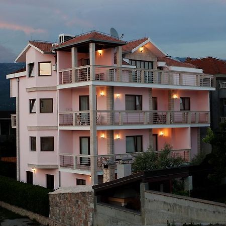 Apartments Cetina Split Exteriör bild