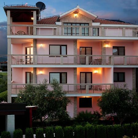 Apartments Cetina Split Exteriör bild